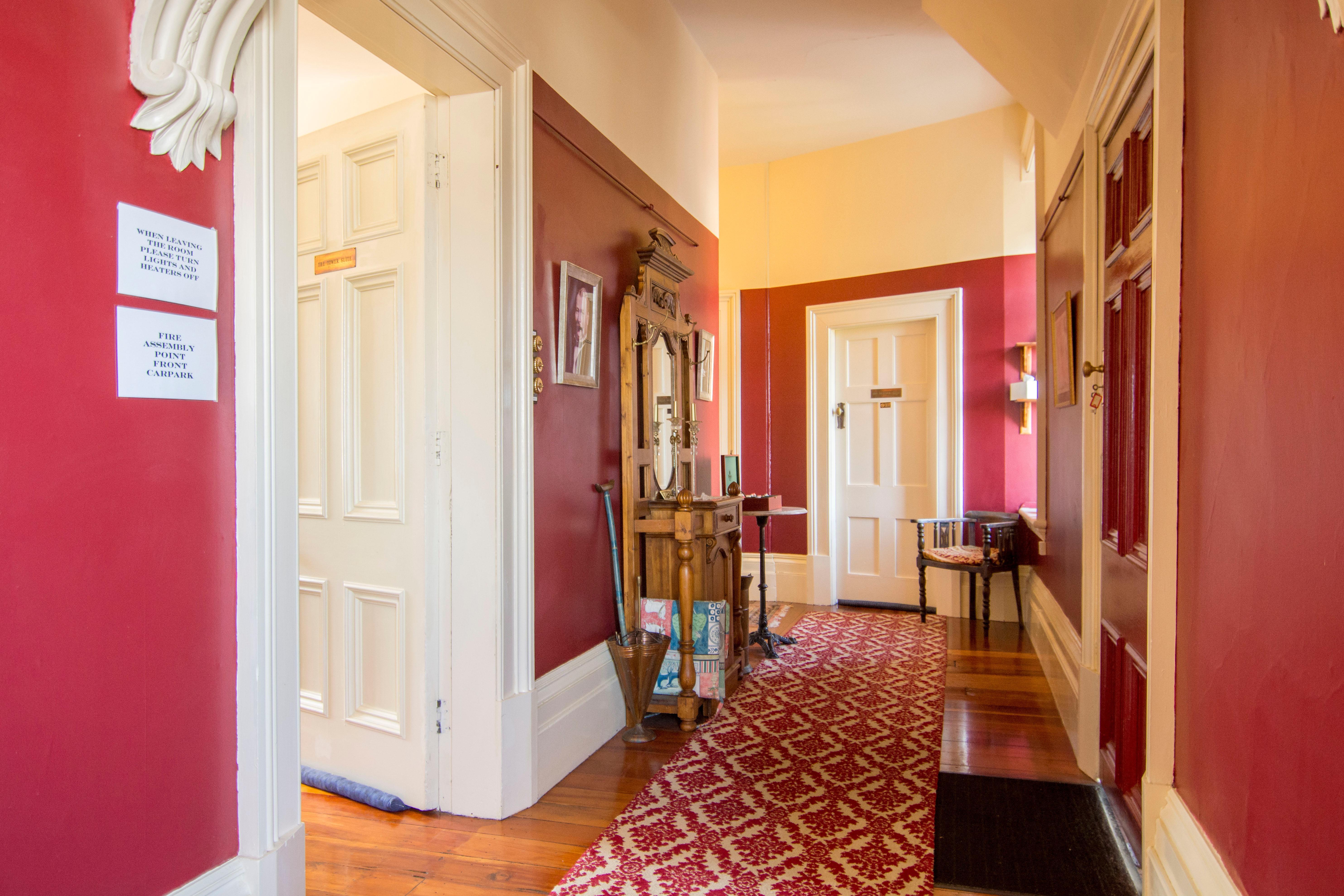 Boutique Hotel Warwick House Nelson Esterno foto